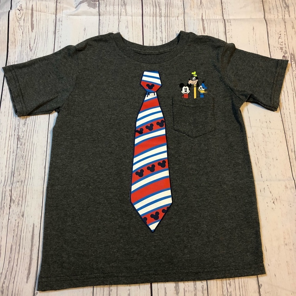 Disney | Boys T- Shirt size 5-6
